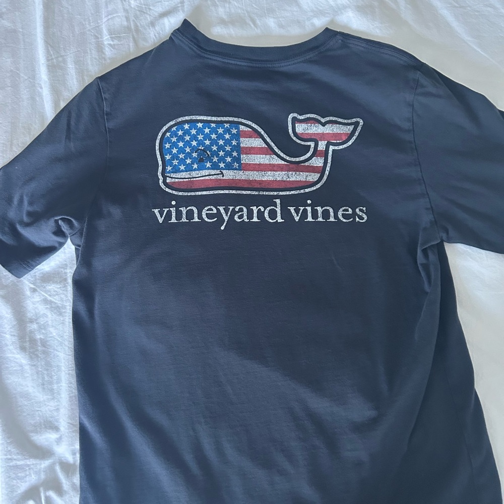 Vineyard Vines Dark Blue Tee with Flag Whale
